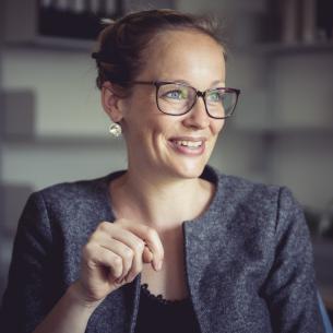 Prof Dr Louisa Specht-Riemenschneider